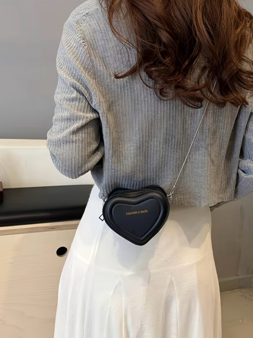 Black Heart Crossbody Bag. 🖤 - Picture 2 of 7